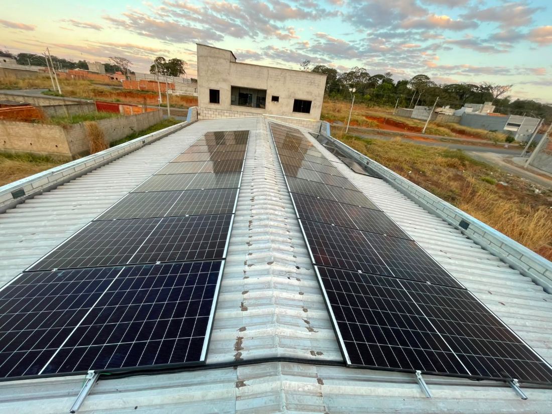 Painéis solares da Gmak Marcenaria Fina, Goiânia